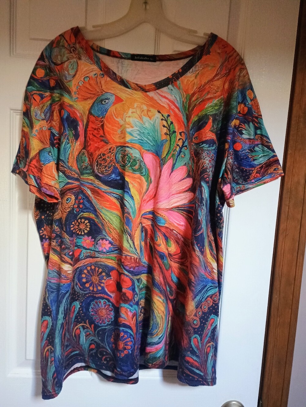 Women's X- L (16)Peacock Art Short Sleeve Tee - Multicolor Blouse